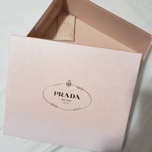 1 PRADA shoe box and 2 spare heel tips